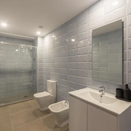 2e Encantador A 3 Minutos Da * מטוסיניוס