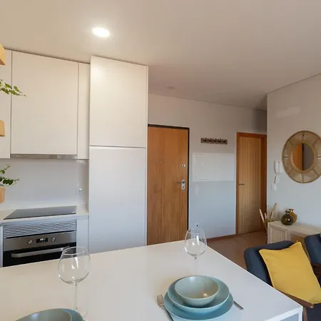 2e Encantador A 3 Minutos Da *